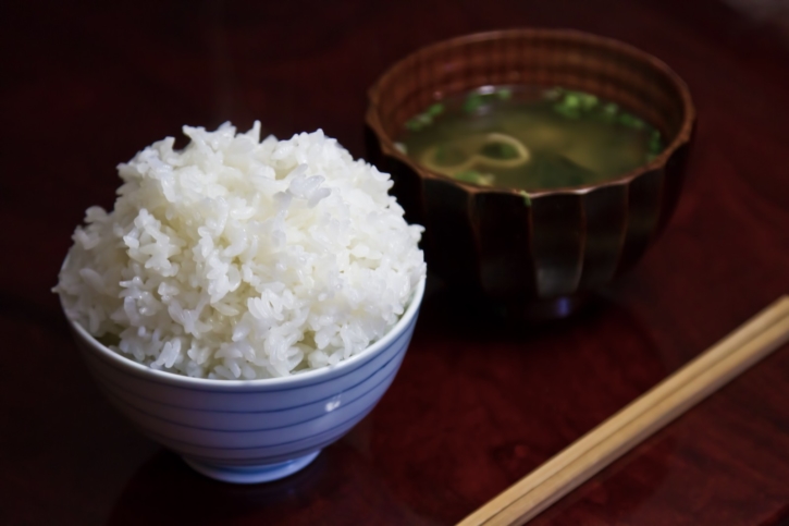 ひとりの食事でも簡単にご飯を炊く方法 おひとり様で楽しくソロ活